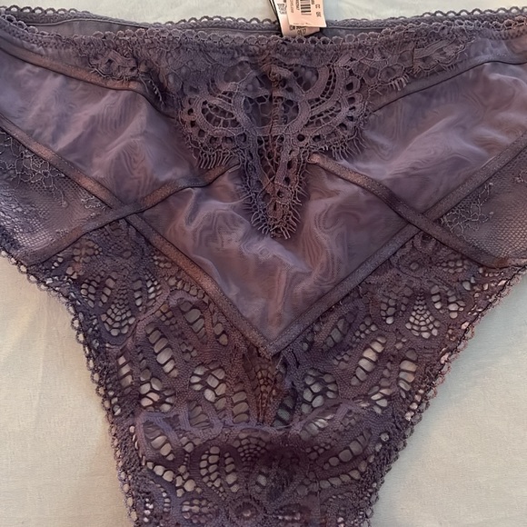 VS sheer lacy thong - Picture 2 of 6